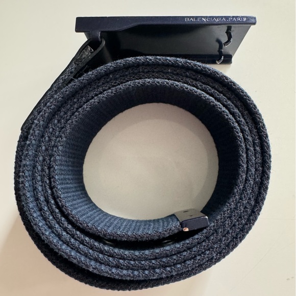 Balenciaga navy canvas belt with leather trim and metal buckle. SS 2011 - Picture 4 of 4